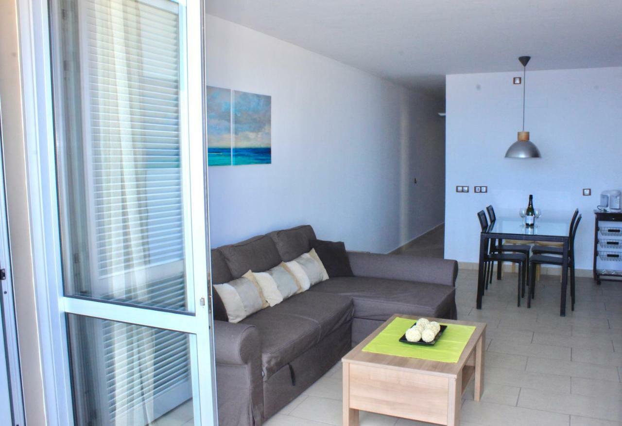 Sunny Ocean View Apartment 波里斯-德阿沃纳 外观 照片